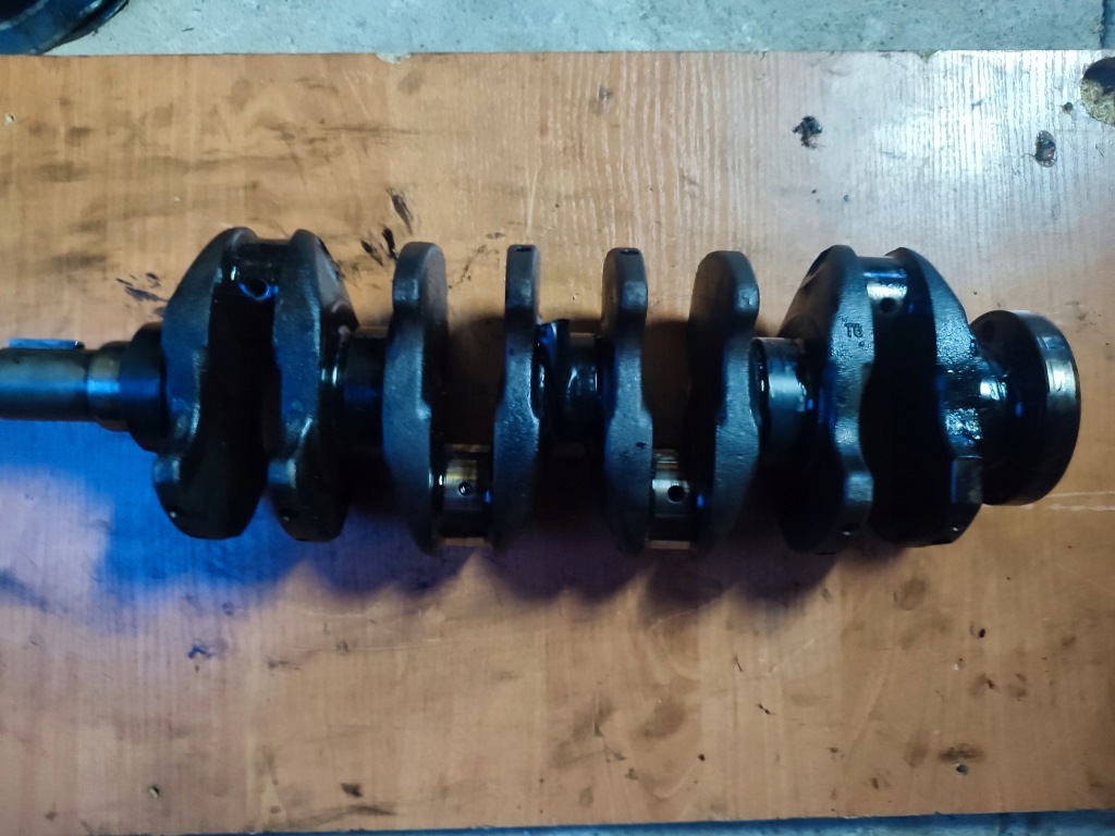 Купить Wał коленчатый с вкладышами a17dtr