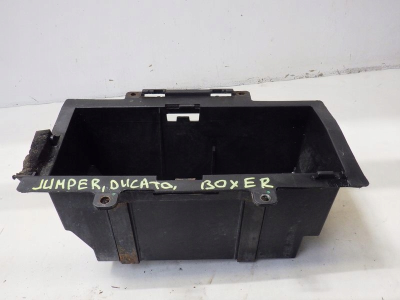 фото №1, Корпус аккумулятор jumper ii 2.2 hdi 1355357080