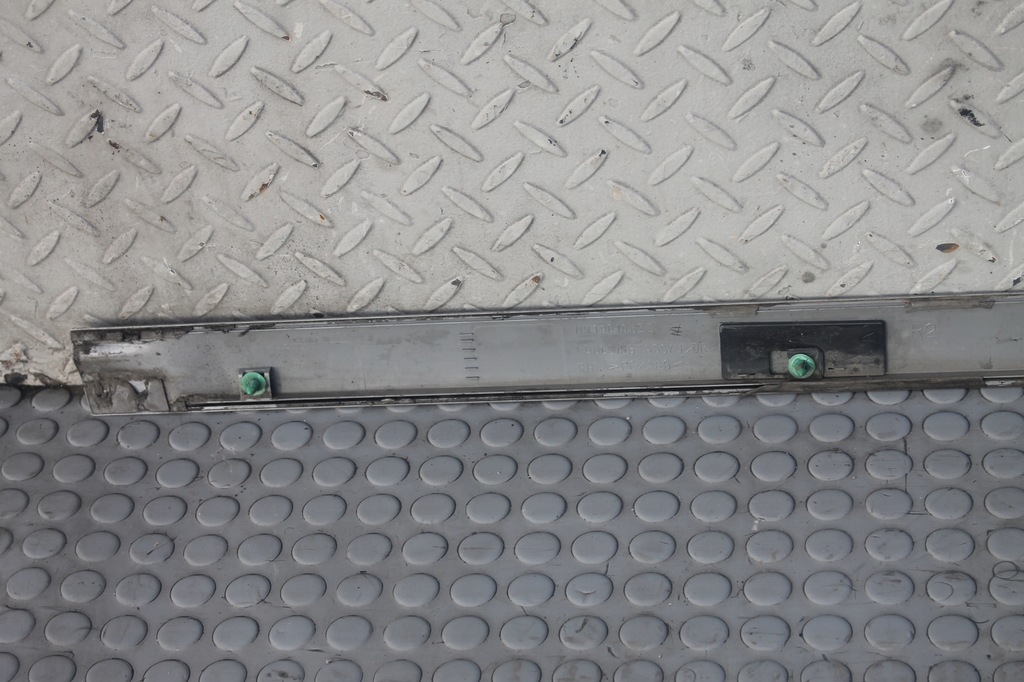 фото №5, Молдинг дверь правый перед a31 lancer vii 03-11