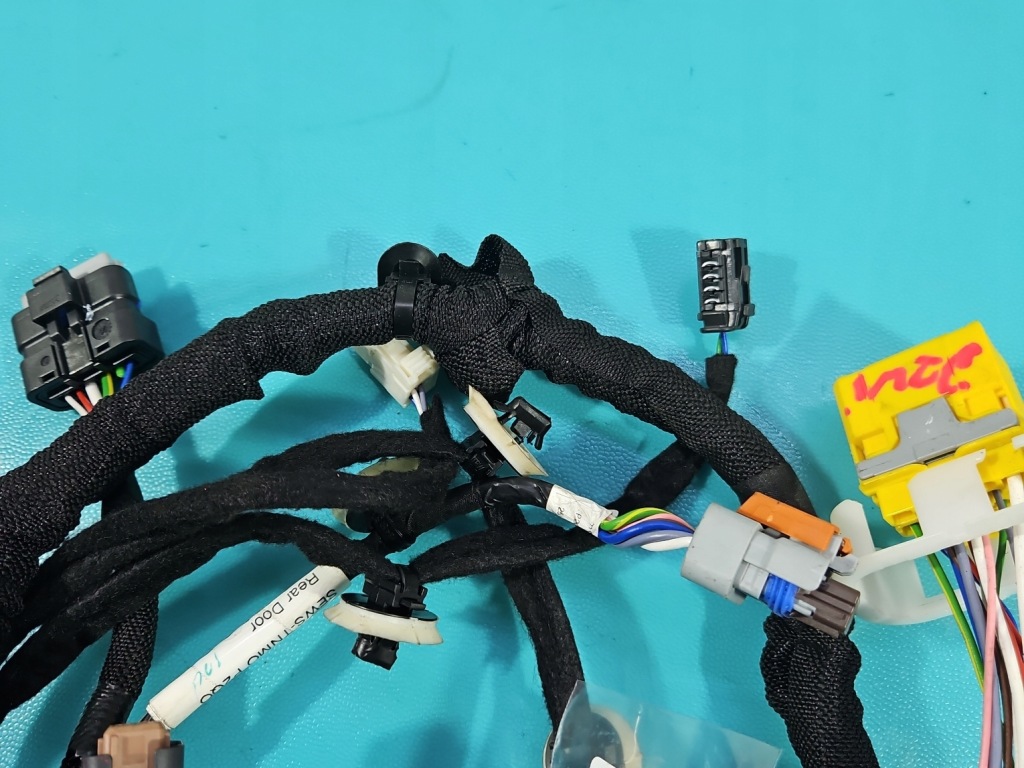 фото №7, Электропроводка жгут дверь задняя левых mokka b 2020 - 9846103780