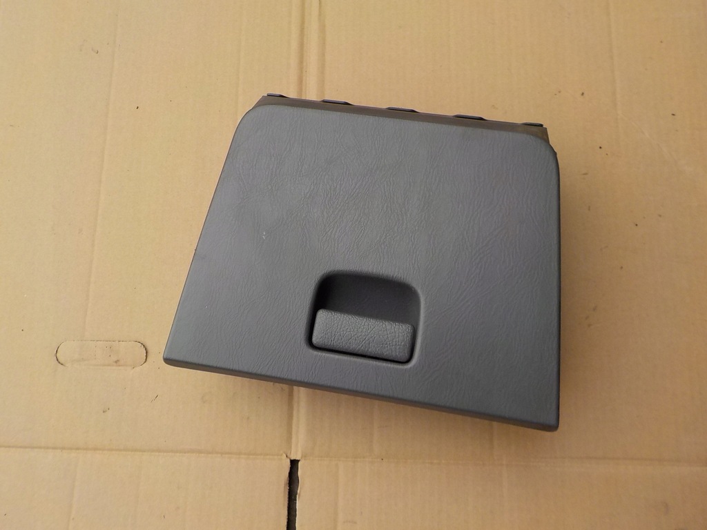 фото №1, Бардачок пасажира suzuki wagon r+ 2002r