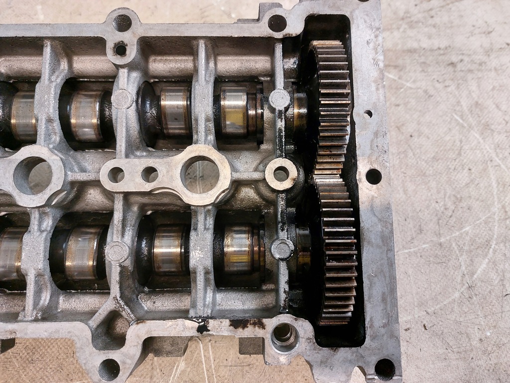 фото №11, Кришка клапанів вали alfa romeo 147 1.9jtd 103kw