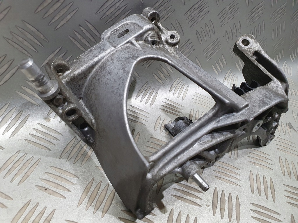 фото №7, Кронштейн корпус фильтра топлива grandland 1.6 cdti