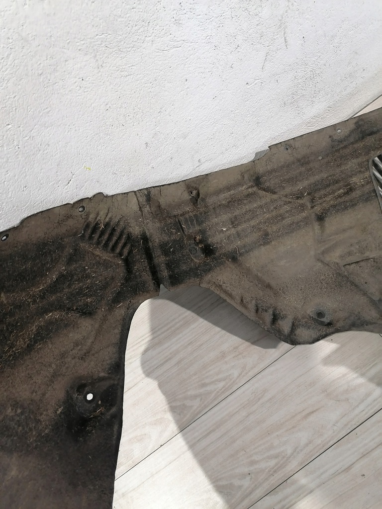 фото №9, Macan підкрилок правий перед 95b809962