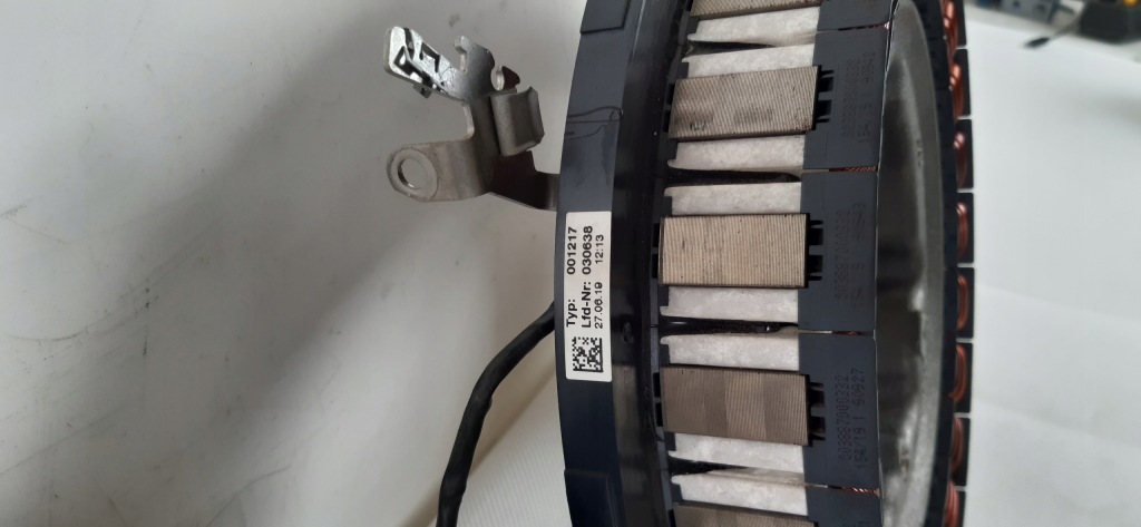 фото №5, Volvo xc60 ii 2.0 t8 двигун електричний зчеплення 31491811