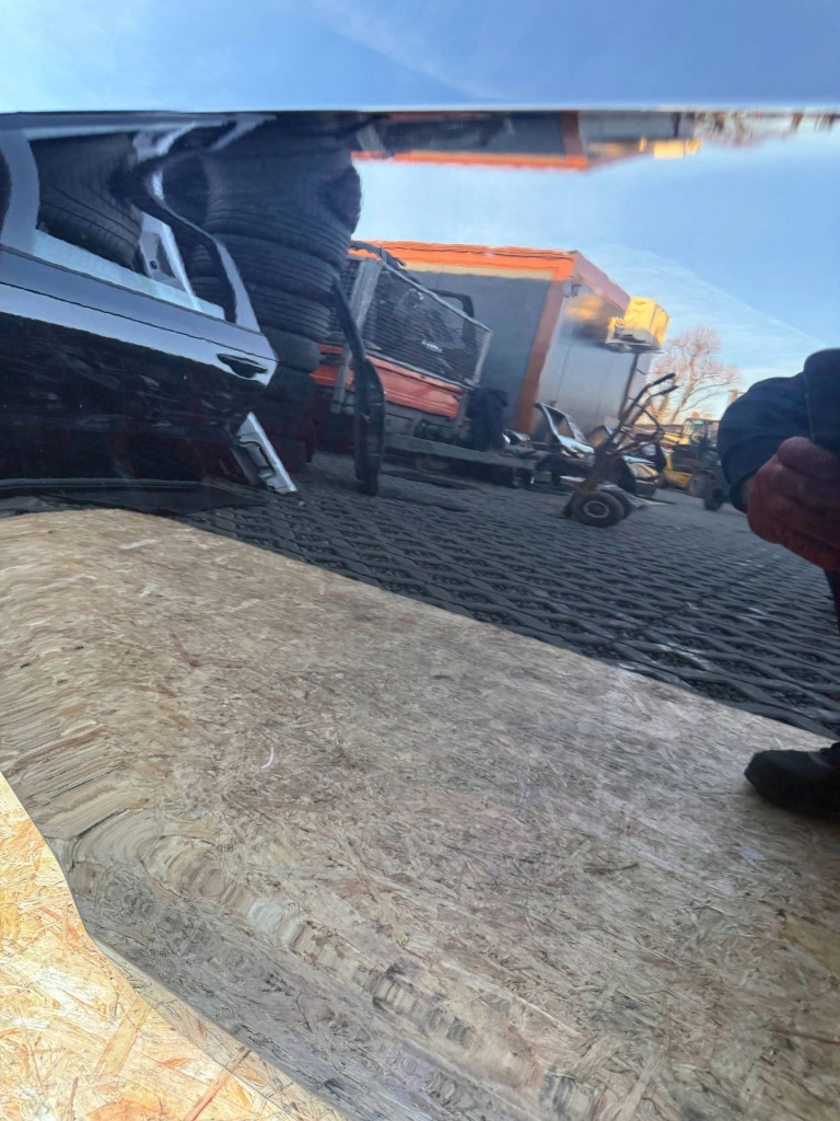 Купити Двері задні правий сторона volkswagen golf vii універсал колір lc9x