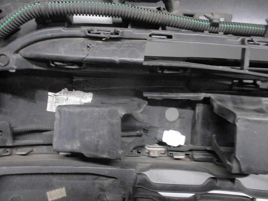 фото №10, Бампер citroen c4 picasso 15r 6pdc передній