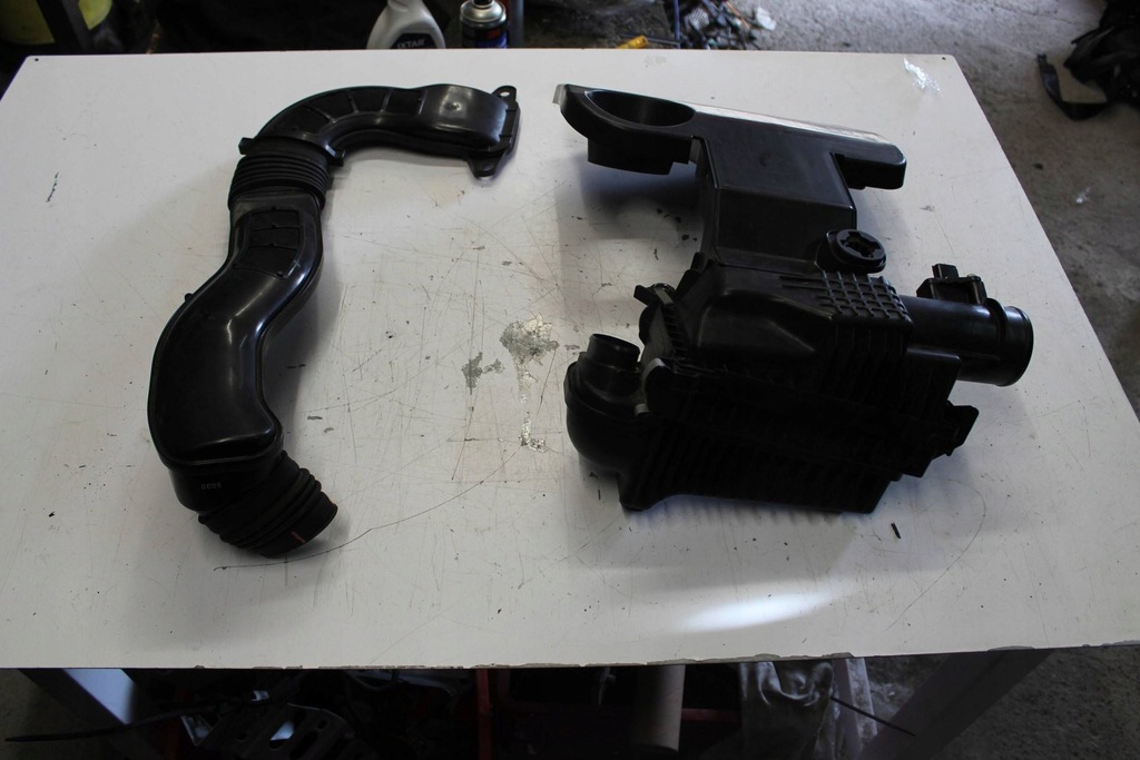 фото №1, Корпус фільтра повітря 165008735r renault оригінальний номер