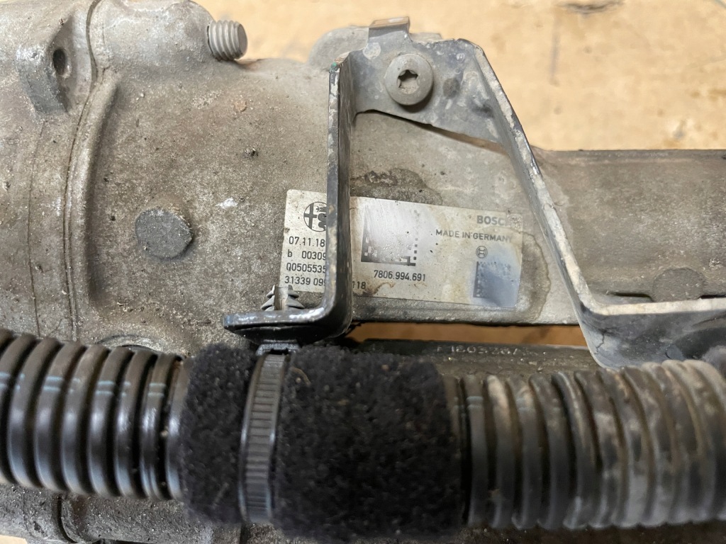 Alfa romeo stelvio q4 рейка рульова трансмісія 7806994691 Доставка