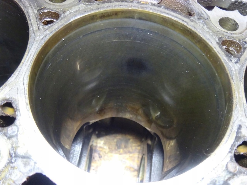 фото №8, Audi a3 8p golf vi gti 2.0 tsi tfsi caw cawb ccz блок двигателя опоры вала