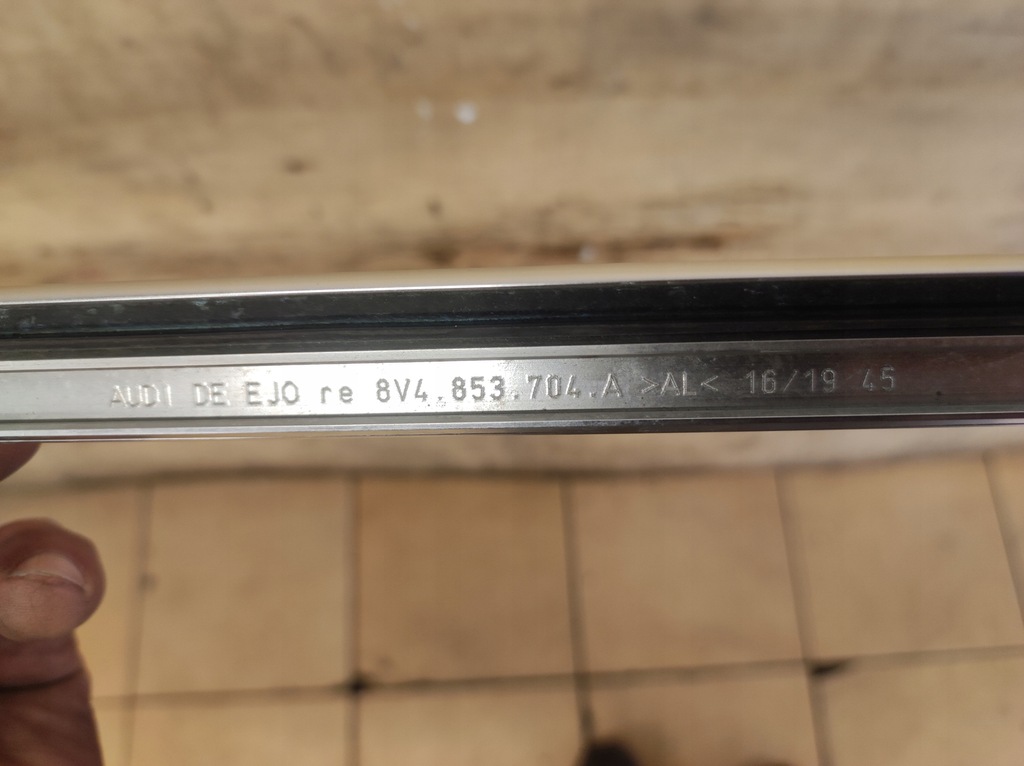 фото №10, Молдинг жёлоб кровельная правая audi a3 rs3 8v hb сатиновая