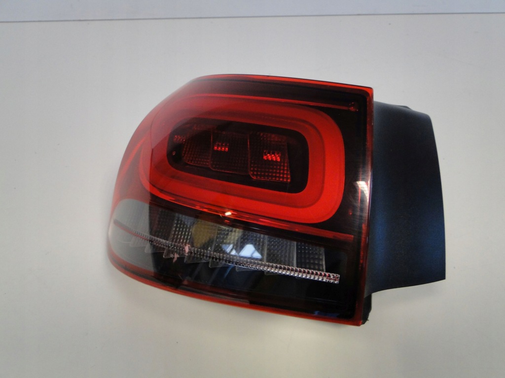 Купити Mercedes лампа задня права gla 247 eqa 243 a2479062901 led європа