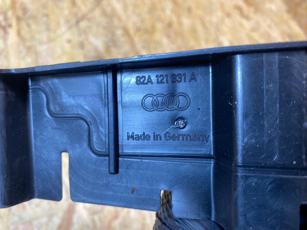 фото №10, Впуск воздуховод воздуха перед левая audi a1 82a 82a121331a 2018-