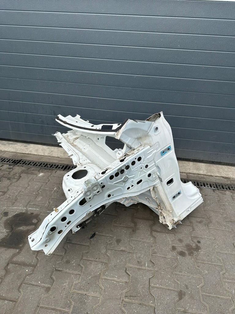 фото №5, Четверть левый перед, левая передняя mercedes eqa w243, h243 c149