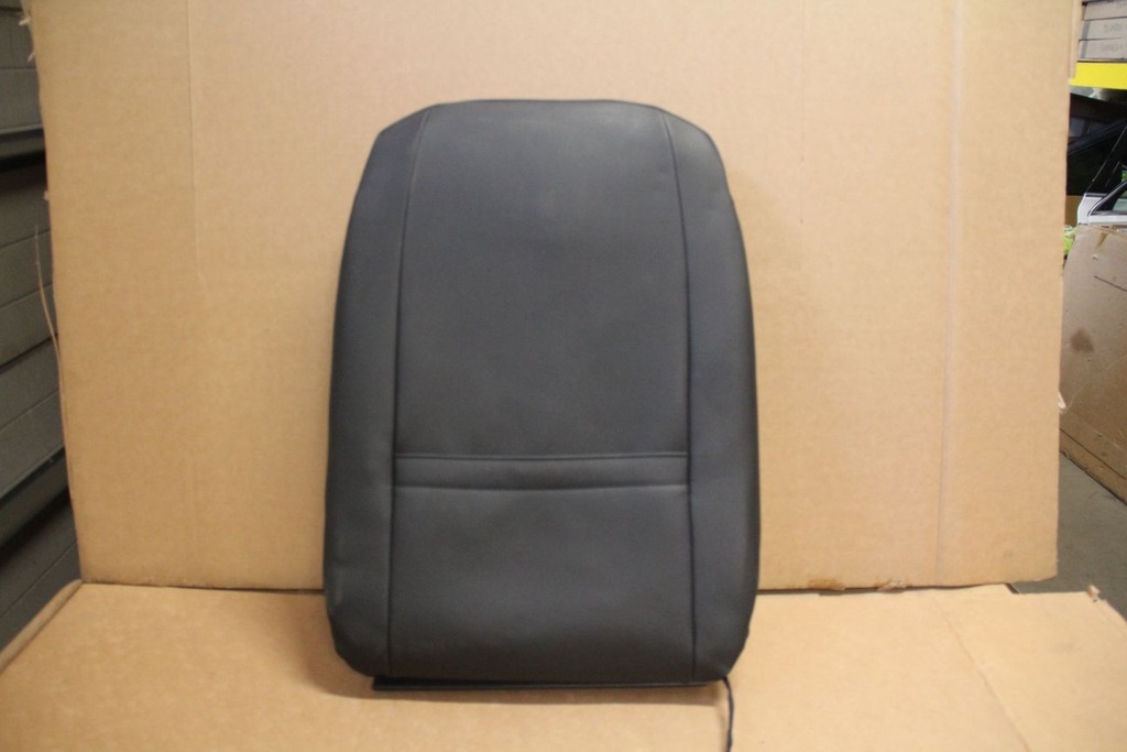 фото №12, Оббивка сидіння vw atlas se sel підігрівається ні вентильована шкіра