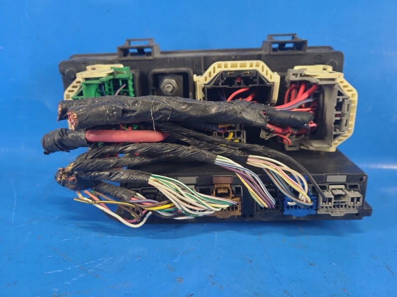 фото №4, Коробка запобіжників камера двигуна chrysler 200 10-14 04692346ae