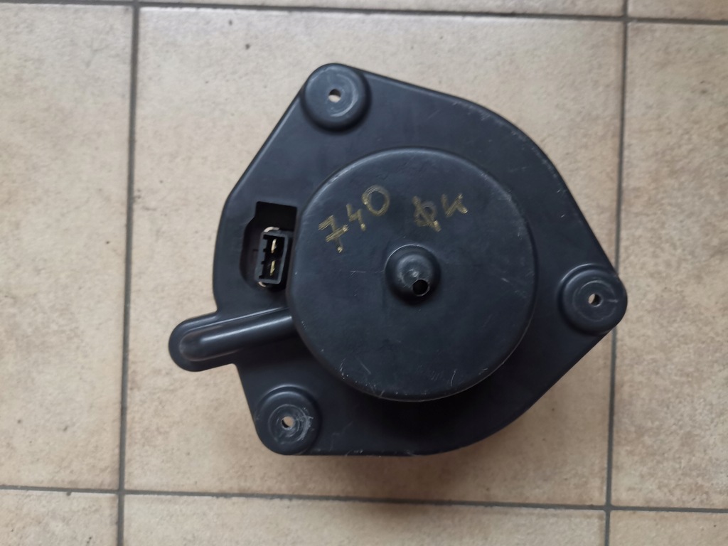 фото №1, Volvo 740 вентилятор отопителя вентилятор