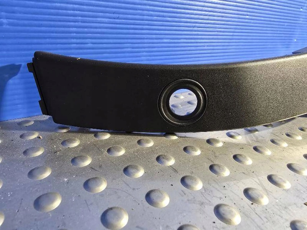 фото №4, Land rover range rover evoque l538 bj3m-17d960-a молдинг zdderzaka заднего