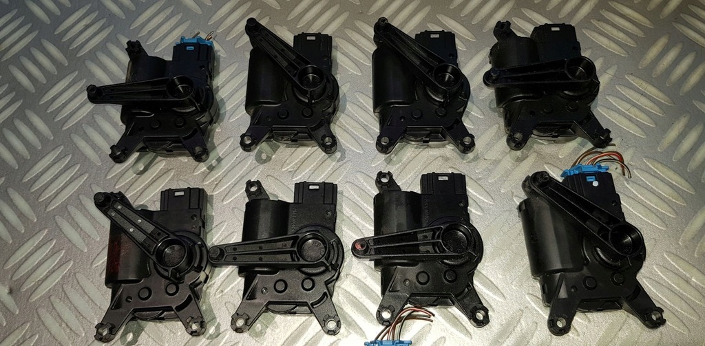 фото №7, Vw transporter t5 multivan t6 моторчик крышка тяга отопителя 7l0907511ak