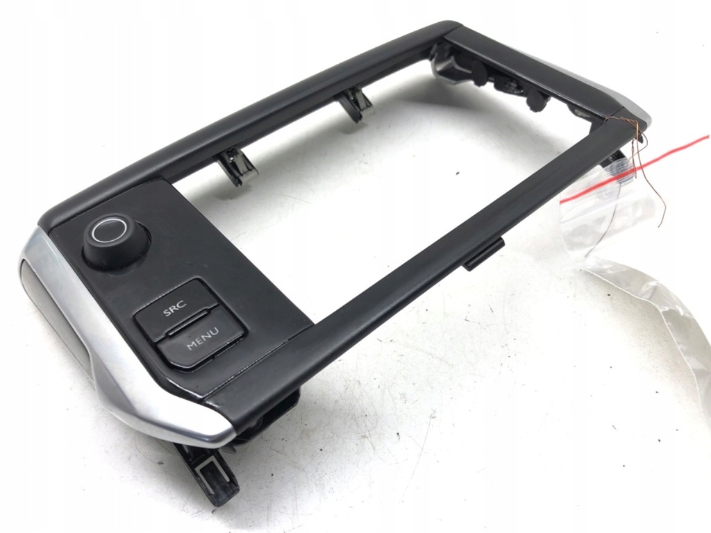 фото №2, Рамка радио peugeot 208 12-22