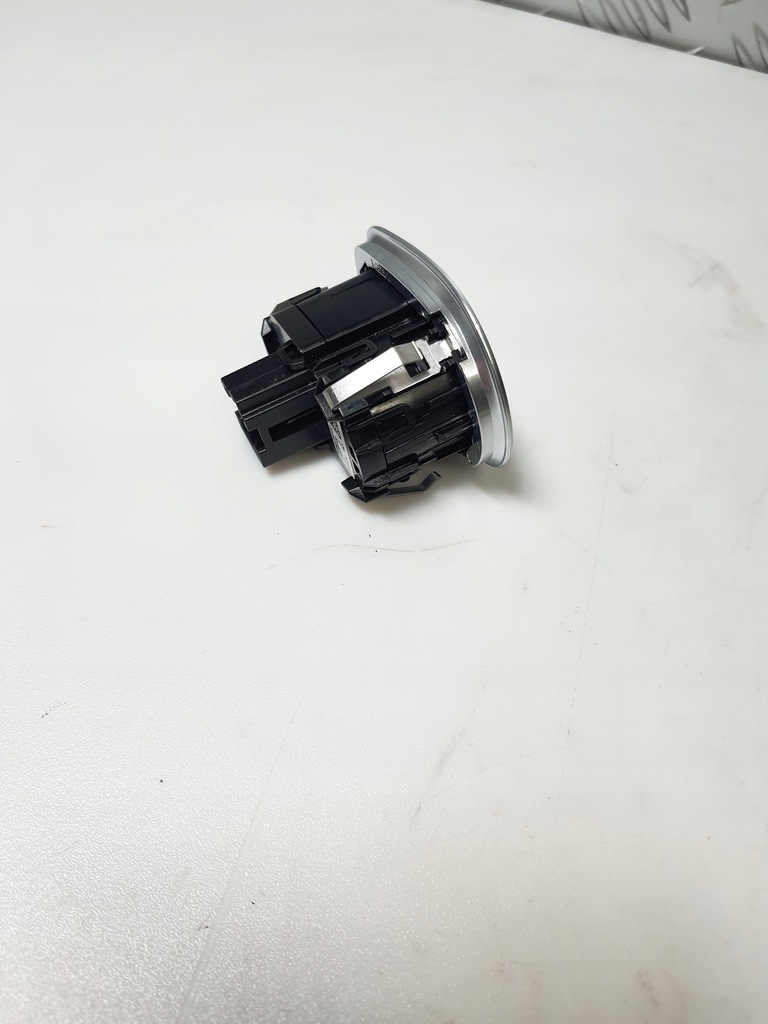 фото №8, Кнопка кнопка старт/стоп bmw 3 f30, f80 925073402