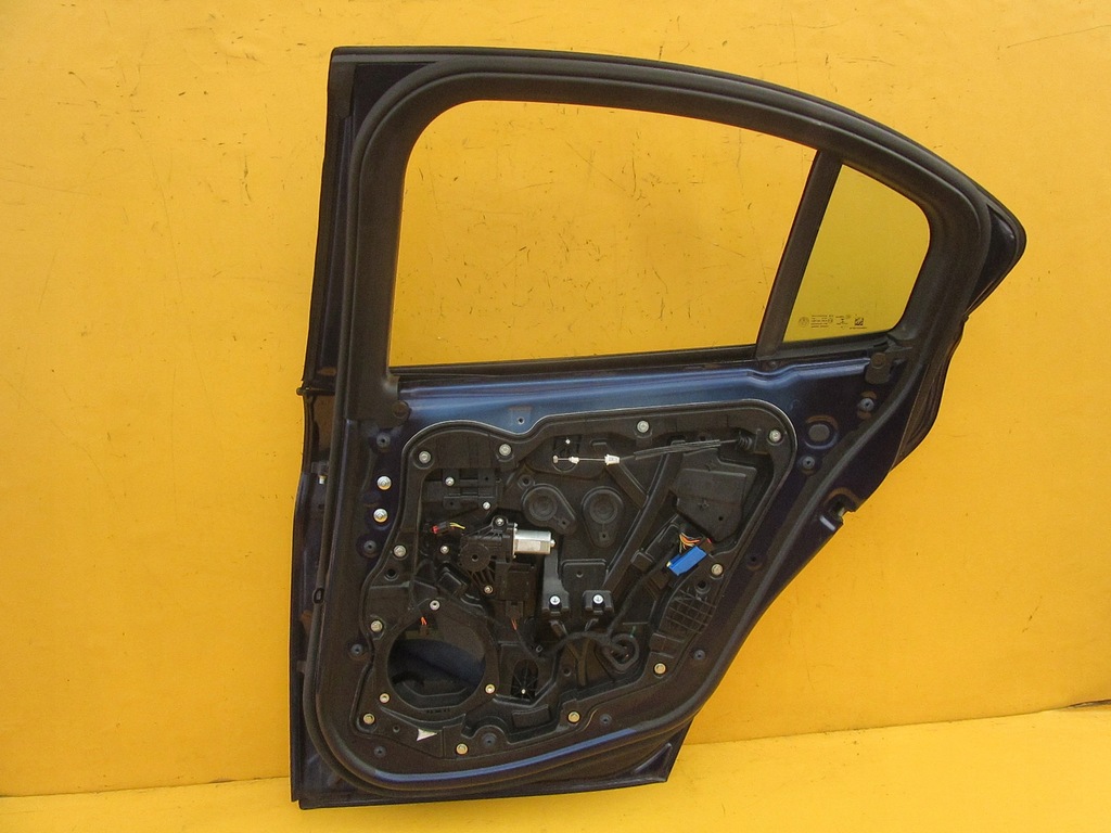 фото №7, Alfa romeo giulia дверь правое задняя полный