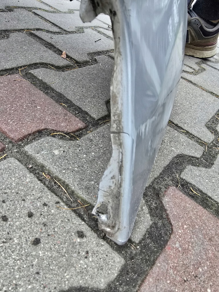 фото №12, Бампер перед передний opel agila a цвет z157- na противотуманные фары