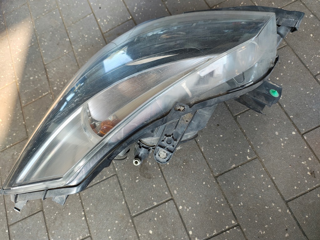 фото №3, Лампа передняя левая renault clio iii 260608764r