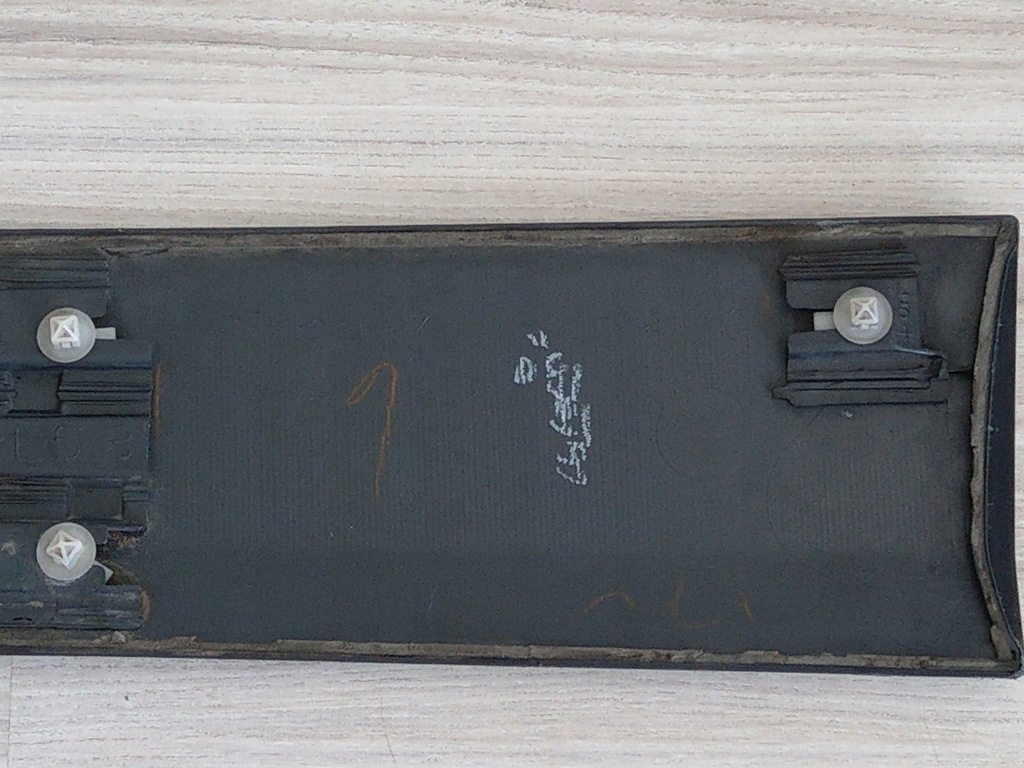 фото №8, Молдинг накладка двері лівий перед toyota rav4 ii