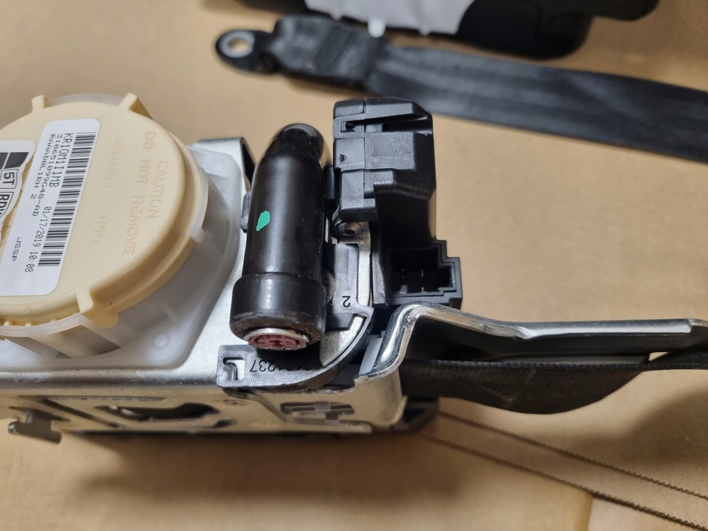 фото №16, Skoda karoq приборная панель консоль оригинал подушка безопасности водитель колено пассажир ремни