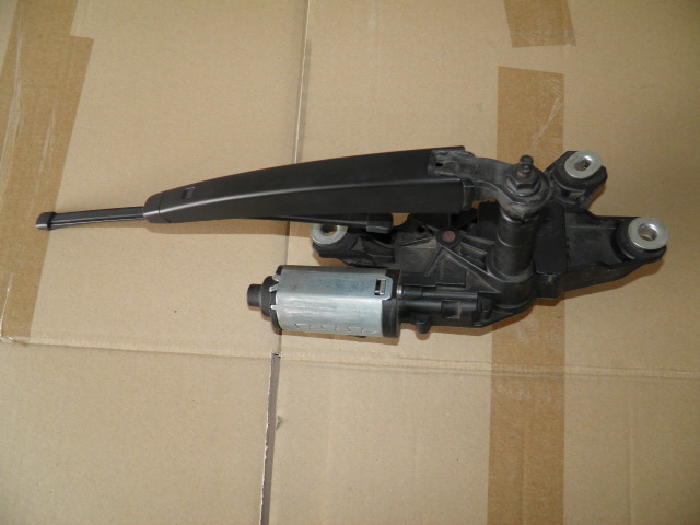 фото №1, Двигатель дворник рычаг vw scirocco 1k8955711