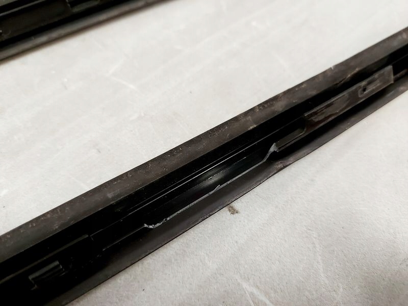 фото №8, Hyundai i40 молдинг стекло лобовое czarna левая правая комплект полный