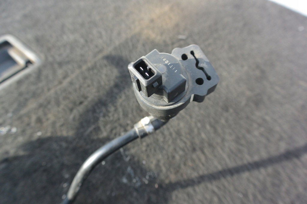 фото №6, Клапан вакууму mercedes gl x164 ml w164 e w212