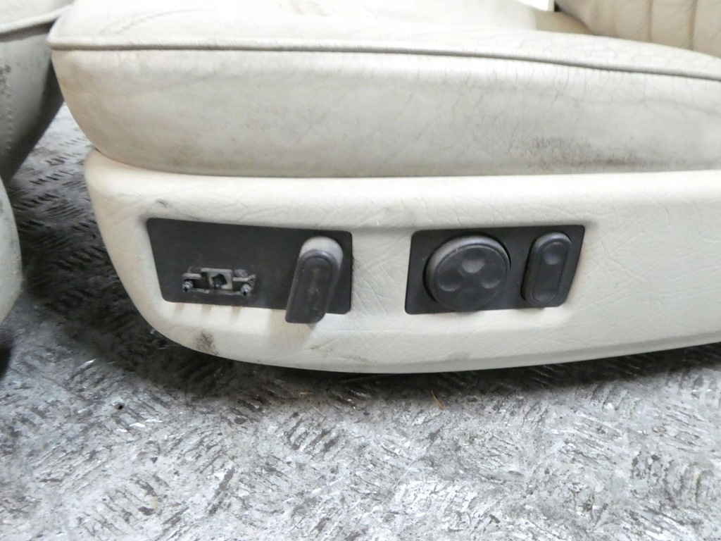 фото №10, Сидіння сидіння перед заднє сидіння задня задня шкіра audi a8 b2