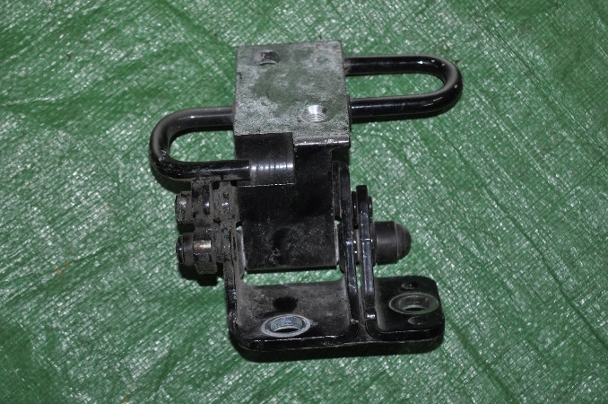 фото №10, Петля дверь задняя vw cc 3c8833411b 3c8833412a