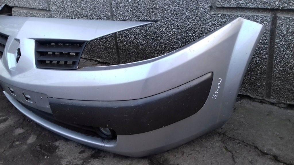 фото №3, Бампер перед передній 8200142000 renault megane ii 02-05