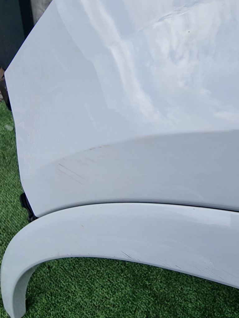 Audi q7 4m крыло  комплектный  левое  перед цвет ls9r с Разборки