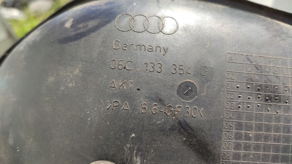 фото №4, Audi труба воздухозаборник воздуха 06c133354g