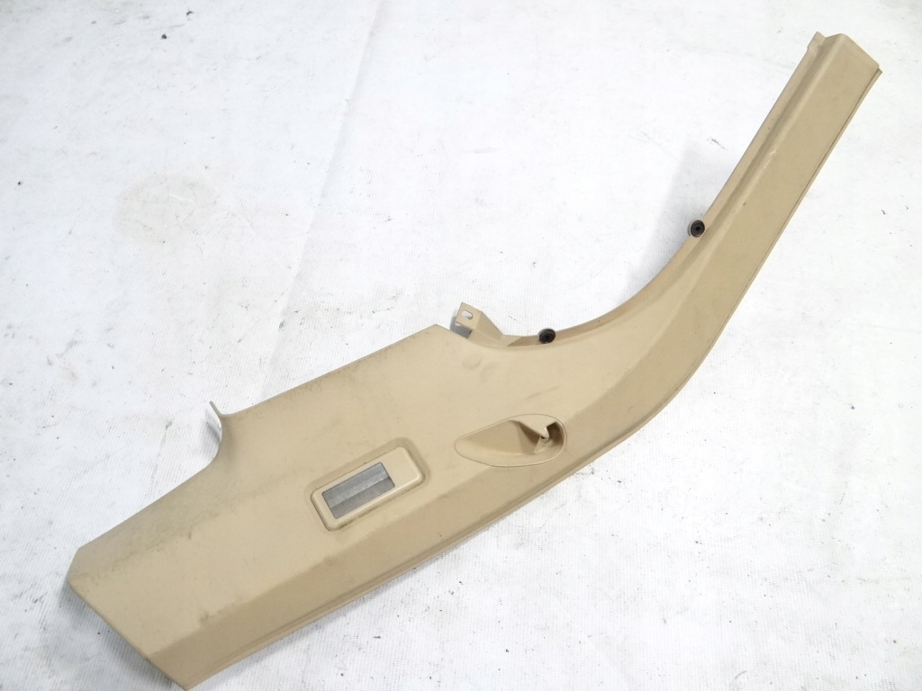 фото №1, Bmw x3 e83 защита стойка багажника левый задняя beż