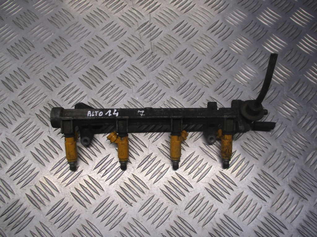 фото №1, Молдинг впрыскная suzuki alto 1.4