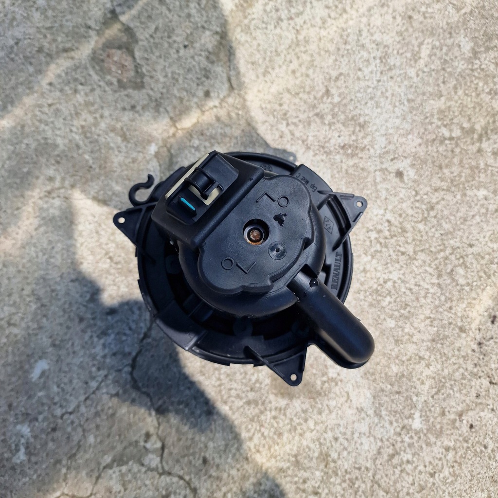 фото №1, Повітродувка обдув dacia lodgy 5p3730100