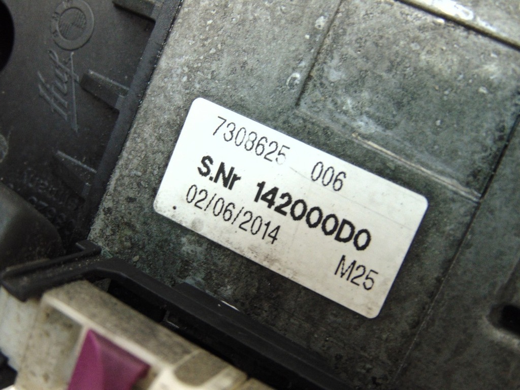 фото №5, Камера задняя заднего вида bmw f06 9240358 эмблема