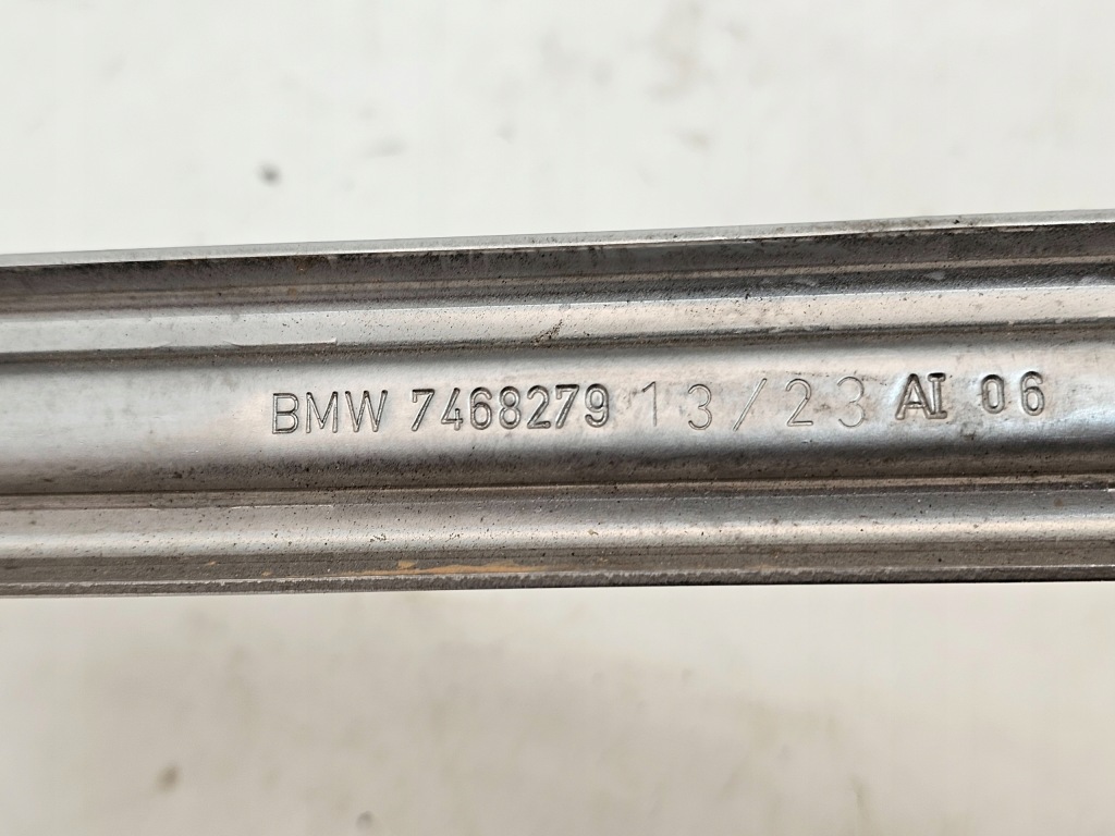 Bmw x5 g05 19- кронштейн бака бака топлива левая правое 7468278 америка Киев