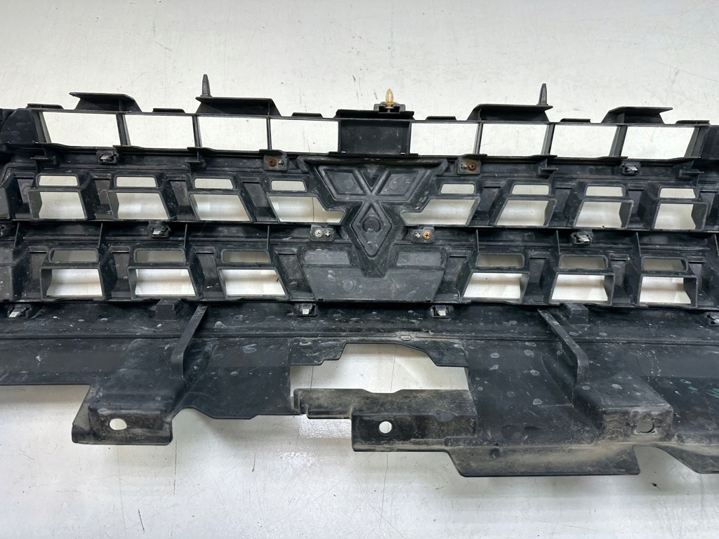 фото №11, Решётка радиатора радиатора mitsubishi pajero iv liftt полный