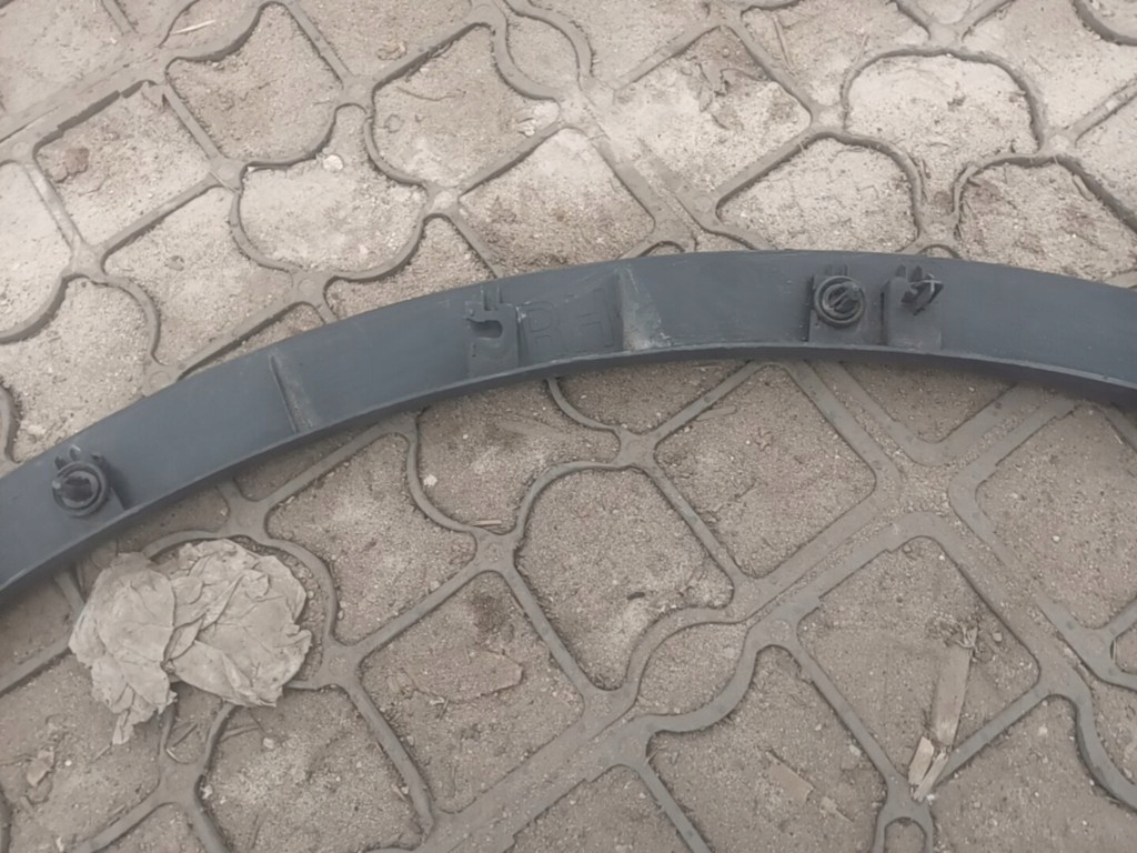 фото №11, Tesla y молдинг накладка крила задня задній правий 1683862-00-a