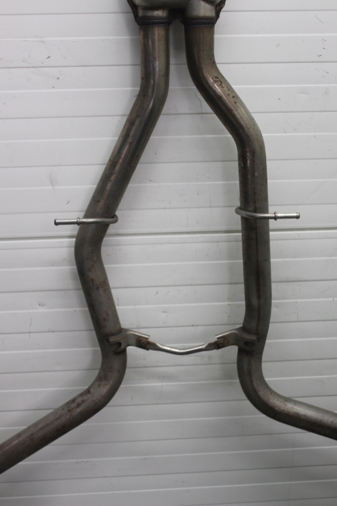 Mercedes cls w218 система випускний гасник a2124910501 глушники кінцеві комплект в Україні