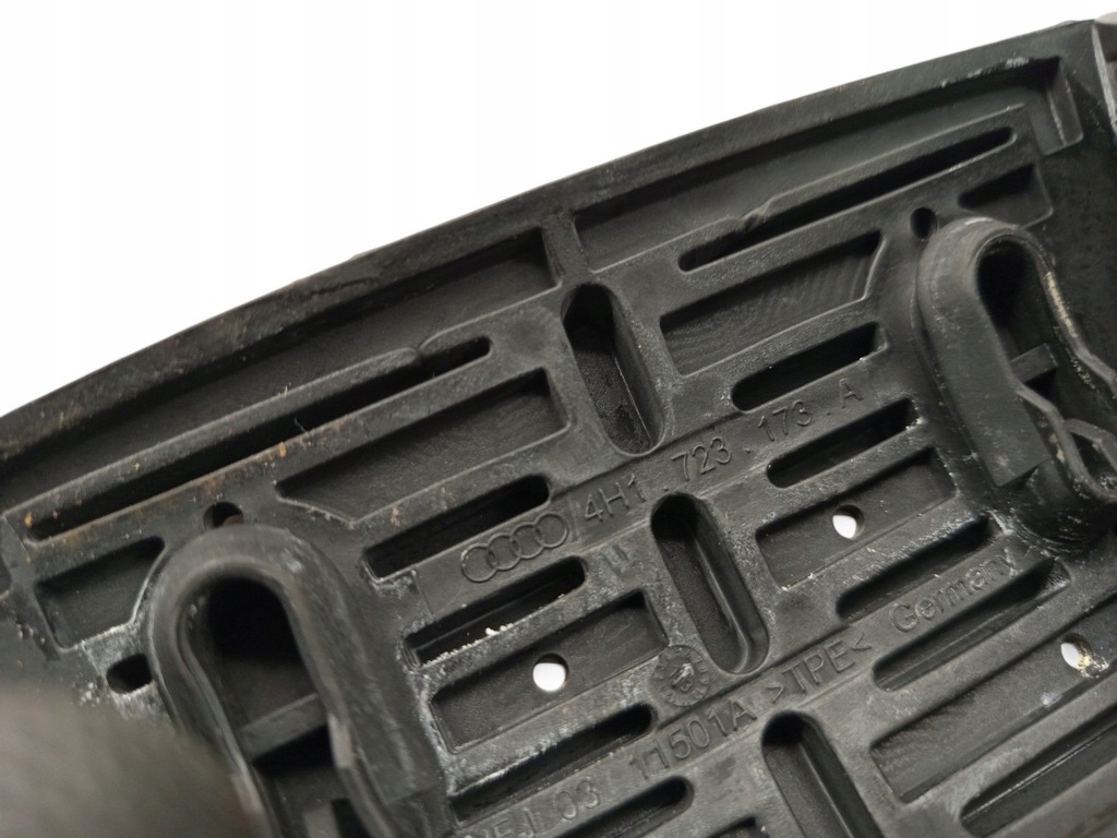 фото №8, Audi a6 s6 c7 4g 4g8864777 комплект подножка