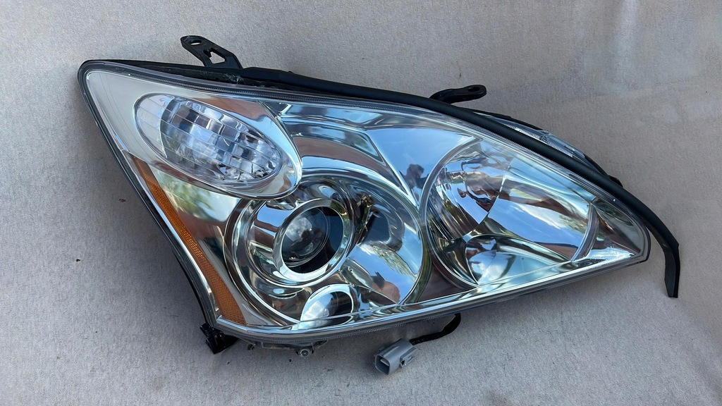 фото №1, Лампа lexus rx usa rx300 rx400h 2004- ксенон права