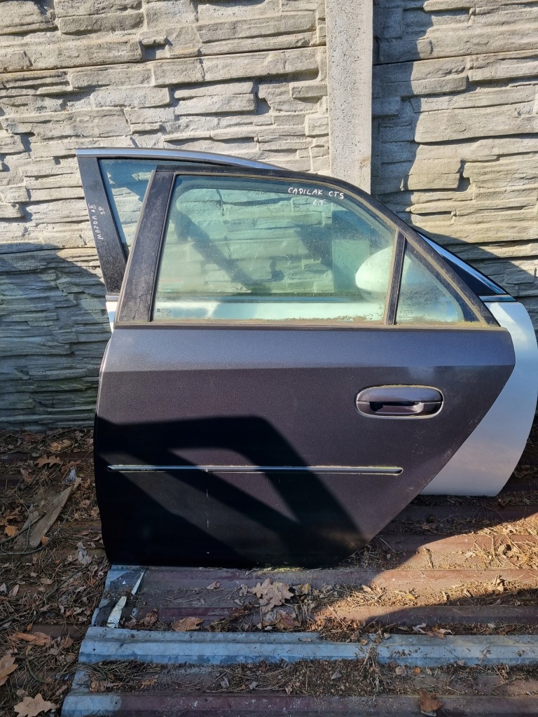 фото №1, Cadillac cts i 02-07 двері лівий задня ліва задні
