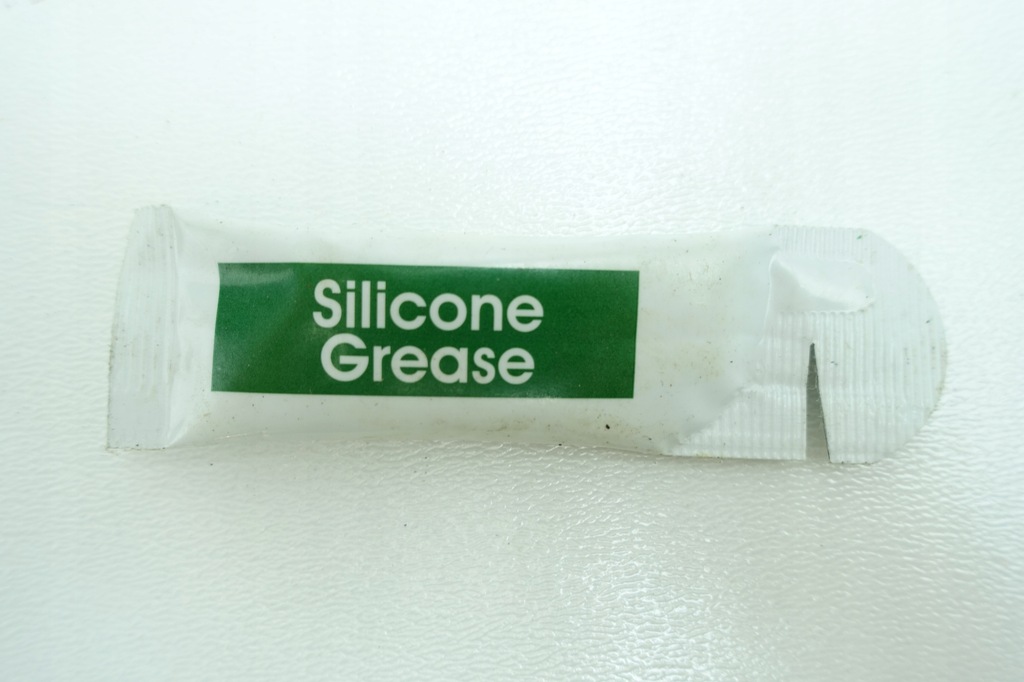 фото №8, Ремкомплект супорт перед toyota c-hr rav4 corolla cross budweg 169114